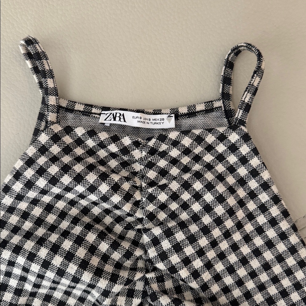 Zara Gingham Ruched Top - Picture 2 of 6